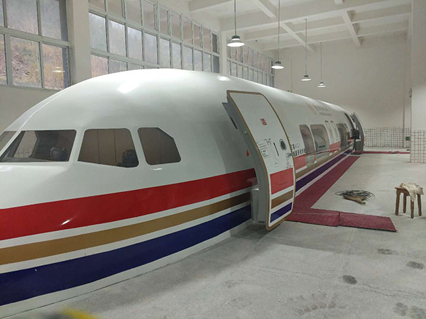 硬件设备采用机场专用的设备